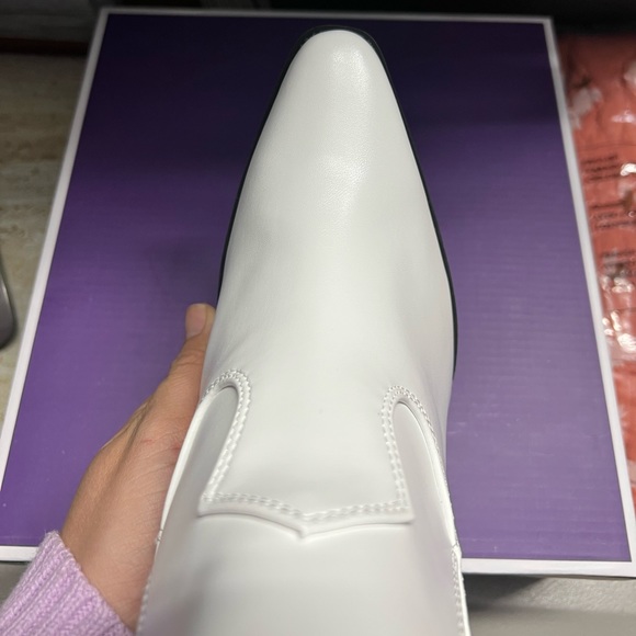 ⚡CLEARANCE! White Vegan Leather Cowboy Ankle Boots - Picture 8 of 9